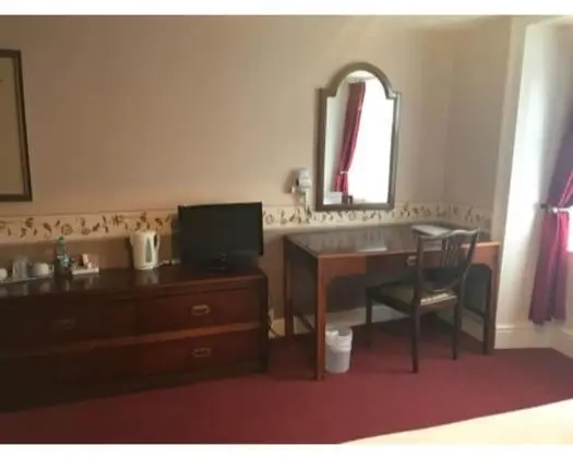 Dört Kişilik Oda, Ortak Banyo