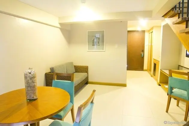 Junior Çatı Katı (Loft)