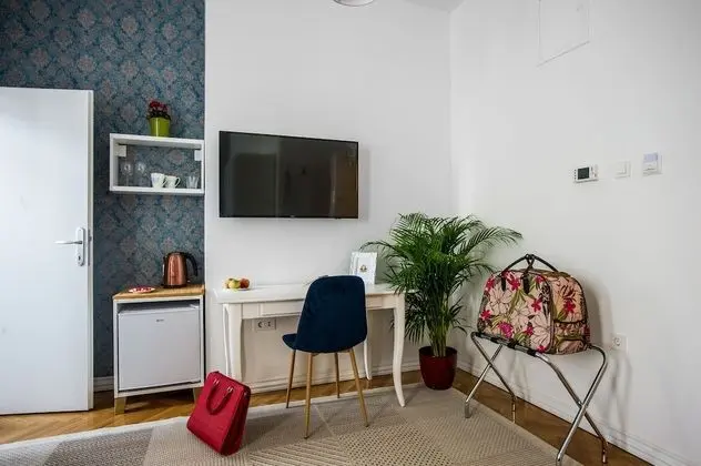Deluxe Oda, Avlu Manzaralı (1)