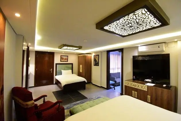 Süit, Bağlantılı Odalar (3 Rooms)