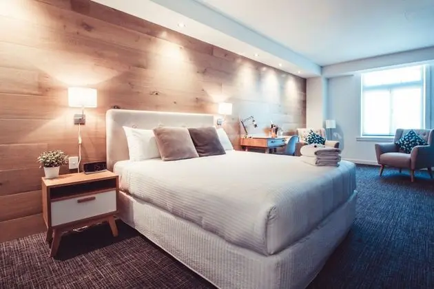 Superior Oda, 1 Büyük (Queen) Boy Yatak, Sigara İçilmez, Banyolu/Duşlu