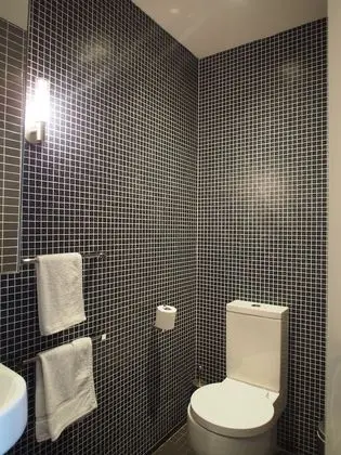 Superior Oda, Birden Çok Yatak, Sigara İçilmez, Banyolu/Duşlu