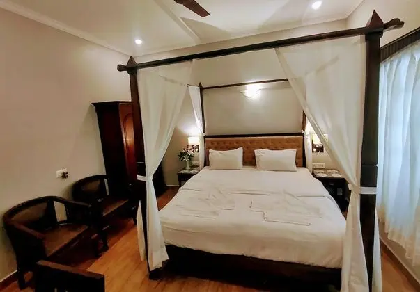 Deluxe Dört Kişilik Oda, 1 Yatak Odası, Balkon, Bahçe Manzaralı