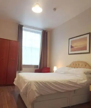 Tek Büyük Yataklı Oda, Özel Banyo