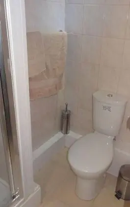 Tek Büyük Yataklı Oda, Özel Banyo