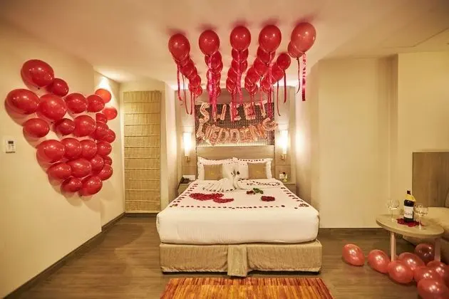 Deluxe Tek Büyük veya İki Ayrı Yataklı Oda