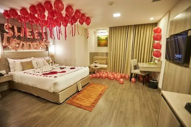 Deluxe Tek Büyük veya İki Ayrı Yataklı Oda