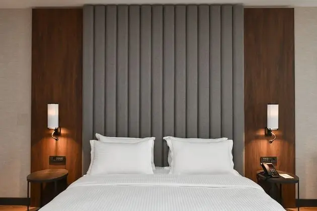 Junior Suite, 1 King Bed