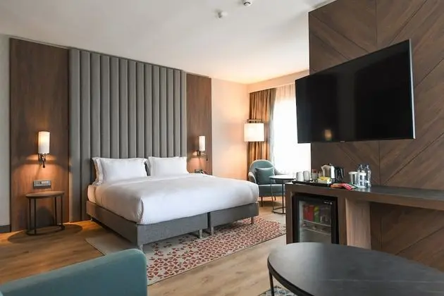 Junior Suite, 1 King Bed