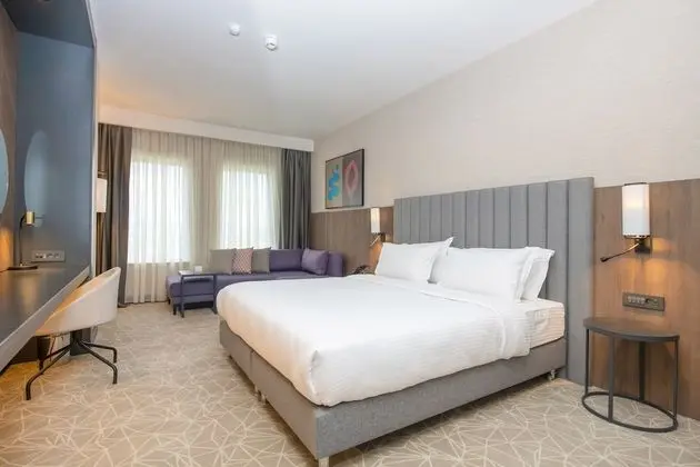 Standard Room, 1 King Bed