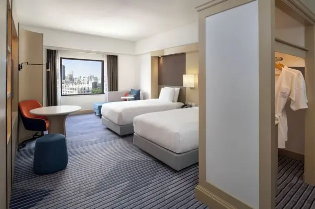 Premium Oda, 1 En Büyük (King) Boy Yatak, Sigara İçilebilir (Lounge Access)