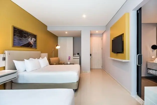 Standard Oda, 2 Büyük (Queen) Boy Yatak, Şehir Manzaralı