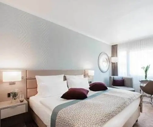 Standard Oda, 1 En Büyük (King) Boy Yatak, Şehir Manzaralı (High Floor)