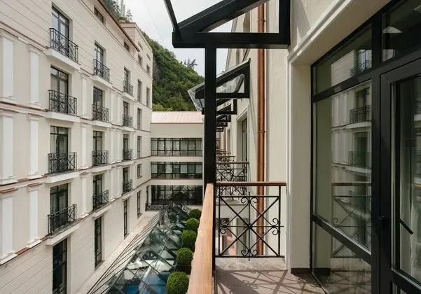 Premium Oda, 1 En Büyük (King) Boy Yatak, Balkon