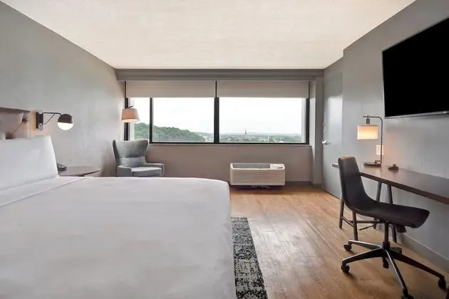 Oda, 1 En Büyük (King) Boy Yatak