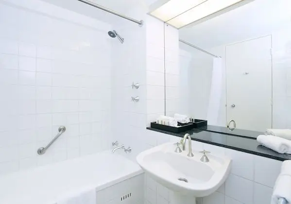 Premium Oda, 2 Çift Kişilik Yatak, Park Manzaralı (Glebe Park View)