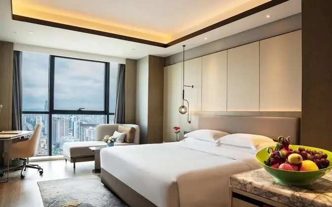 Standard Oda, 1 En Büyük (King) Boy Yatak (High Floor Lounge Access)