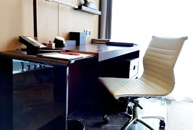 Standard Oda, Nehir Manzaralı