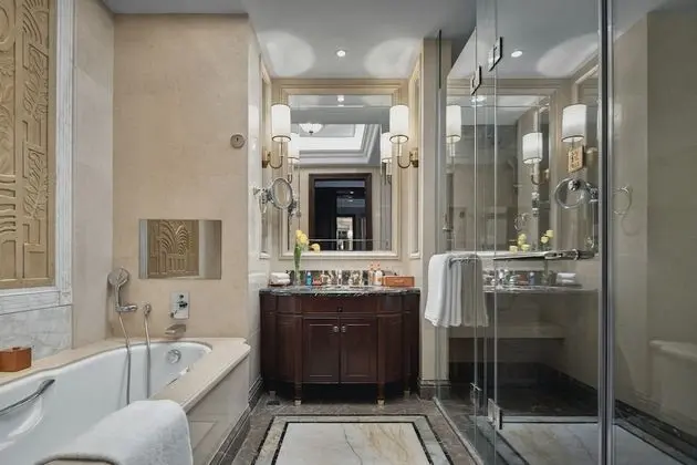 Süit, 1 Yatak Odası, Göl Manzaralı (Living Area)