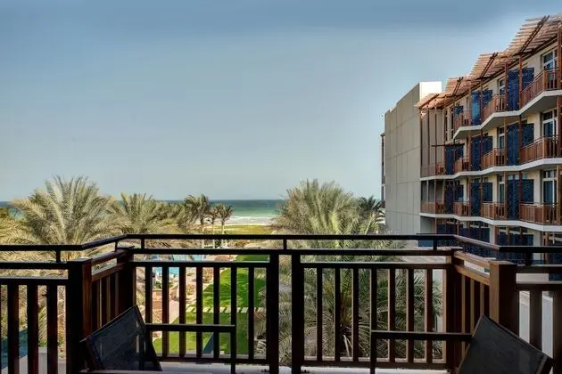 Premium Oda, 1 En Büyük (King) Boy Yatak, Balkon, Deniz Manzaralı (Seafront)
