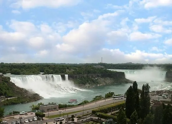 Junior Süit, 1 Büyük (Queen) Boy Yatak, Manzaralı (Niagara Falls View)