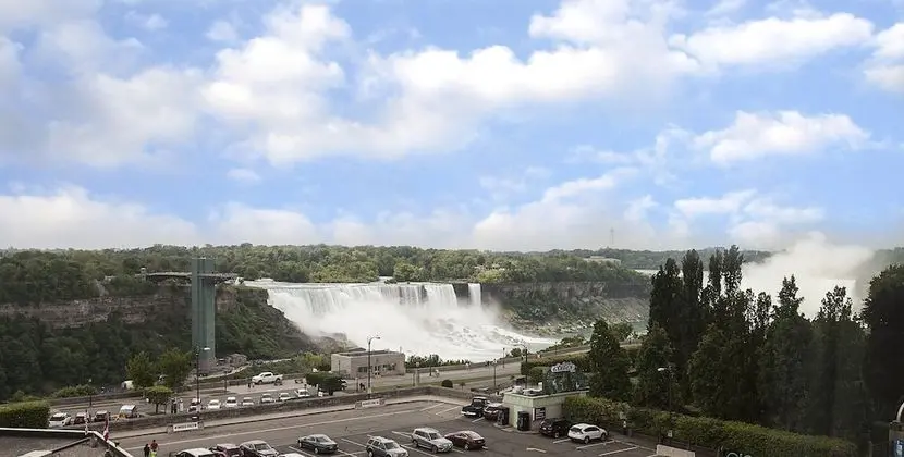 Standard Oda, 1 En Büyük (King) Boy Yatak, Balkon, Manzaralı (Niagara Falls View)