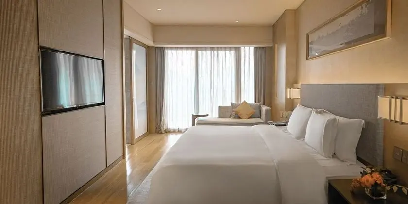 Premium Oda, 1 En Büyük (King) Boy Yatak, Balkon, Göl Manzaralı
