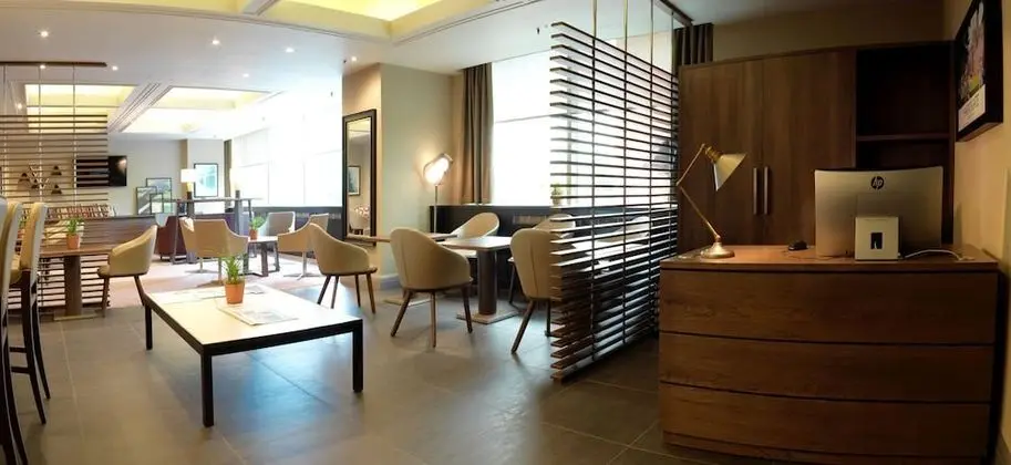 Süit, 1 Yatak Odası, Business Dinlenme Salonu Kullanımı (High Floor)