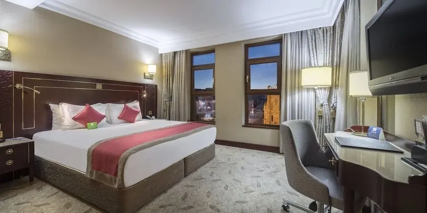 Premium Oda, 2 Tek Kişilik Yatak, Sigara İçilebilir, Business Dinlenme Salonu Kullanımı