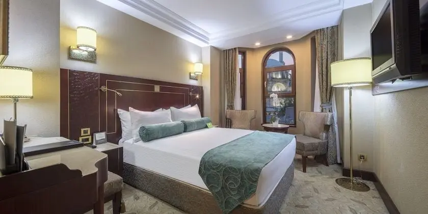 Premium  Club Oda