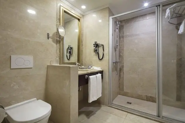 Premium  Club Oda