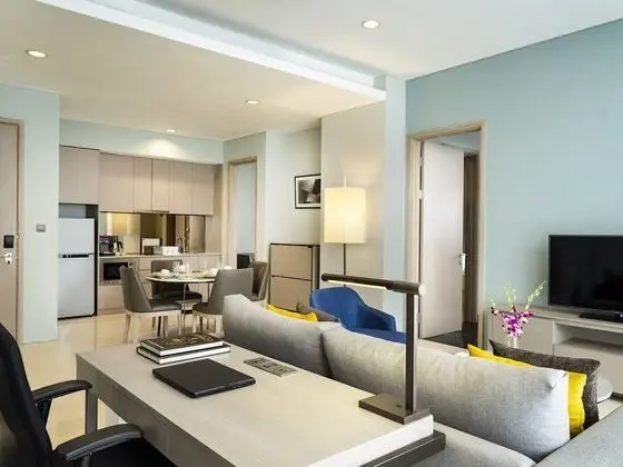 Süit, 1 Yatak Odası, Balkon (Mid Floor)