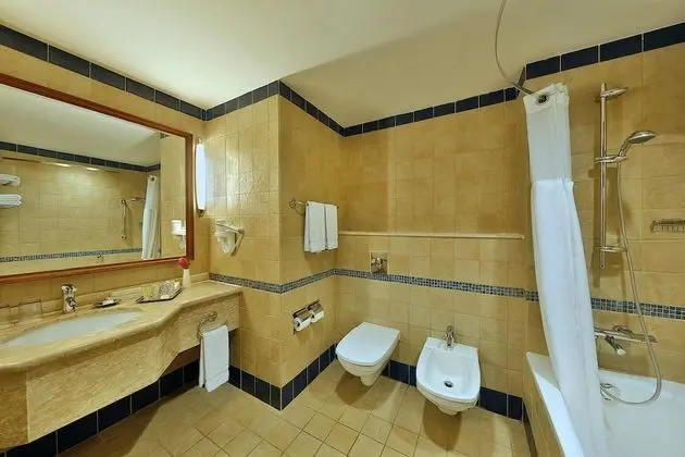 Standard Oda, 2 Tek Kişilik Yatak, Sigara İçilebilir, Havuz Manzaralı