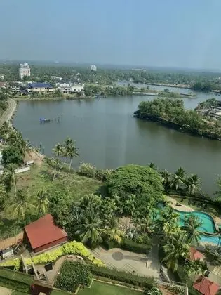 Standard Oda, 1 En Büyük (King) Boy Yatak (Backwater View)