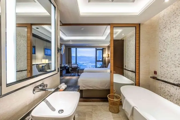 Standard Oda, 2 Tek Kişilik Yatak, Nehir Manzaralı (High Floor)