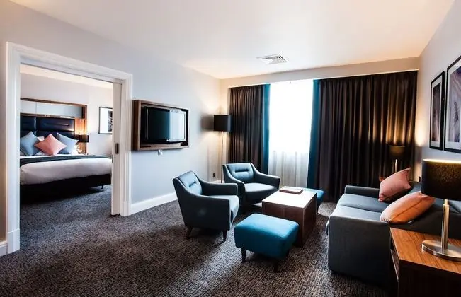 Süit, 1 Yatak Odası, Business Dinlenme Salonu Kullanımı (Lounge Access)