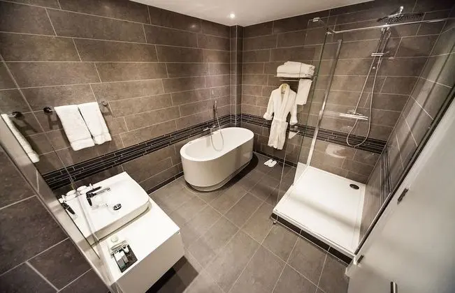 Süit, 1 Yatak Odası, Business Dinlenme Salonu Kullanımı (Lounge Access)