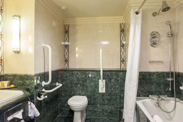 Standard Oda, 1 Çift Kişilik Yatak, Engellilere Uygun