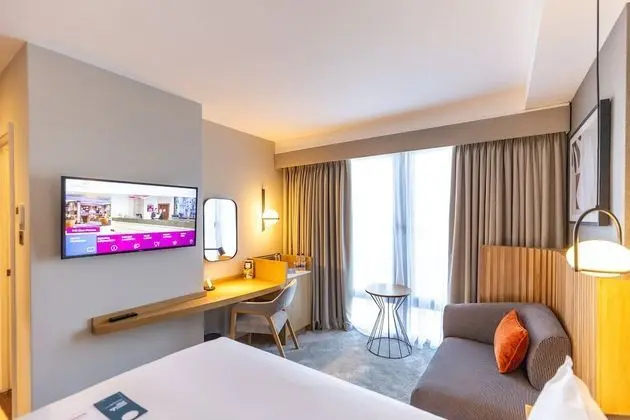Premium Oda, 1 Çift Kişilik Yatak, Business Dinlenme Salonu Kullanımı