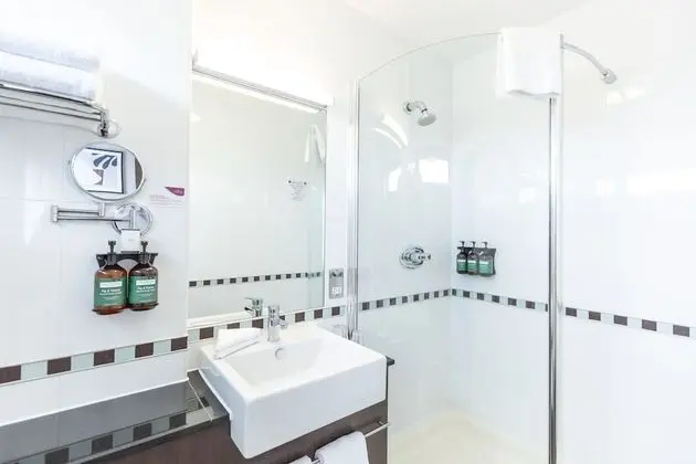 Premium Oda, 1 Çift Kişilik Yatak, Business Dinlenme Salonu Kullanımı