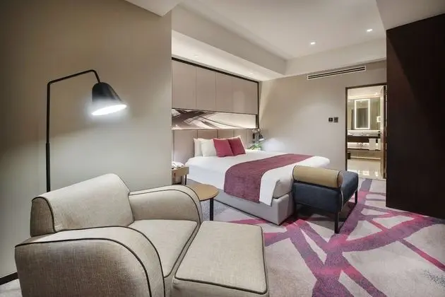 Süit, 1 Yatak Odası (High Floor Lounge Access)