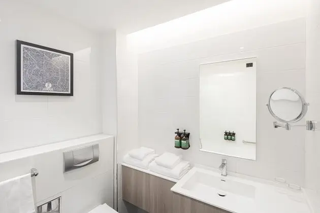 Premium Oda, 1 En Büyük (King) Boy Yatak (Pet Friendly)