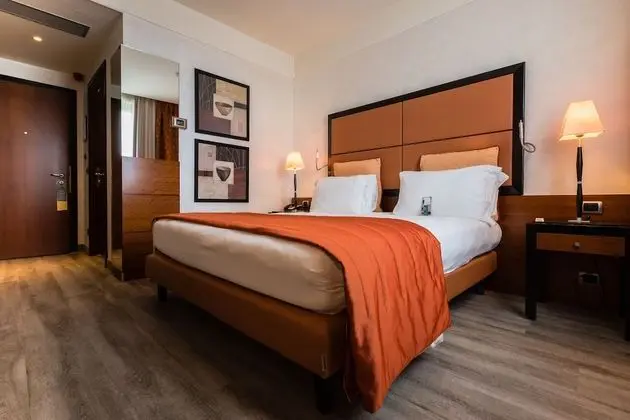 Standard Oda, 1 En Büyük (King) Boy Yatak