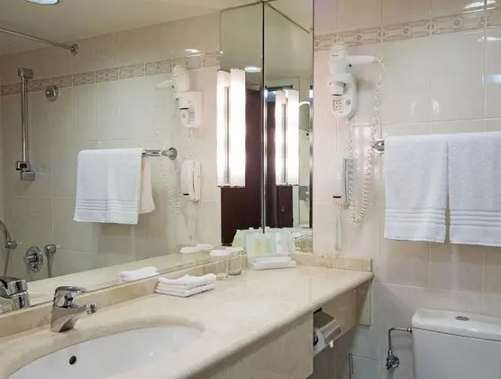 1 Çift Kişilik Veya 2 Tek Kişilik Yatak Business