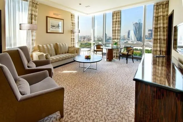 1 Çift Kişilik Veya 2 Tek Kişilik Yatak Business