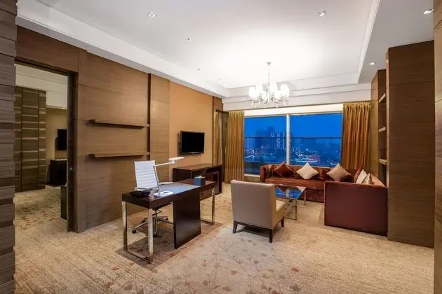 Süit, 1 Yatak Odası, Göl Manzaralı (Dining Area)