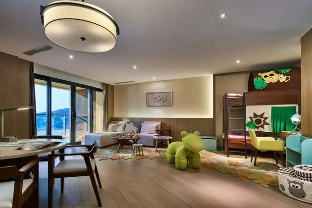 Premium Oda, Birden Çok Yatak (Crowne Family Themed Kids)