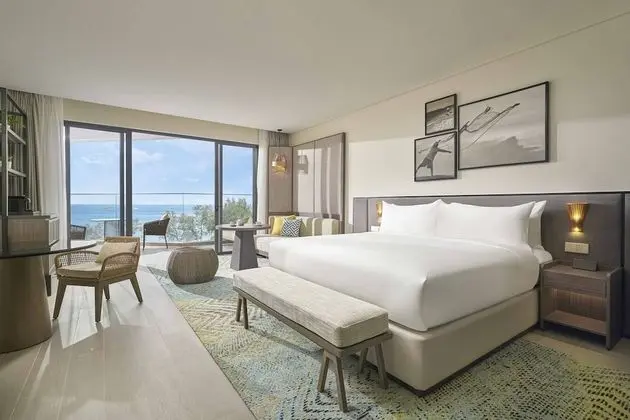 Premium Oda, 1 En Büyük (King) Boy Yatak, Okyanus Manzaralı, Okyanusa Sıfır (Oceanfront View)