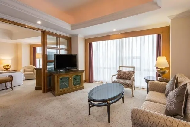 Süit, 1 En Büyük (King) Boy Yatak (Crowne Plaza)