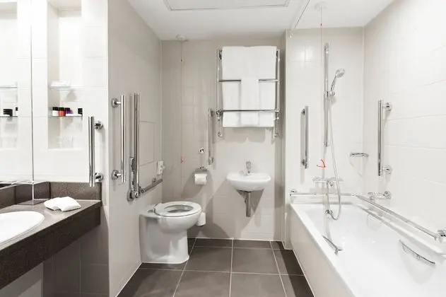 Standard Oda, 1 Çift Kişilik Yatak, Engellilere Uygun